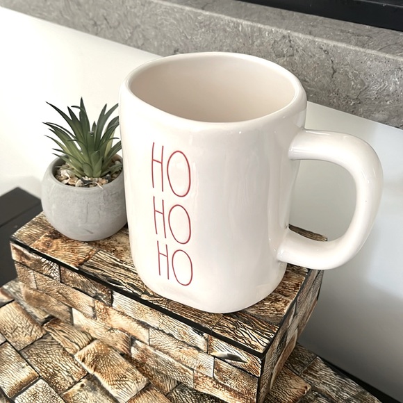NWT RAE DUNN HO HO HO Christmas Large Ceramic Mug Festive Celebrate - Picture 3 of 7